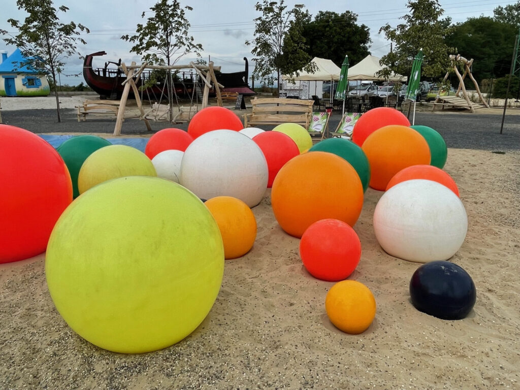 Jelly Bubbles vydrží téměř vše a odolají jakýmkoliv povětrnostním podmínkám