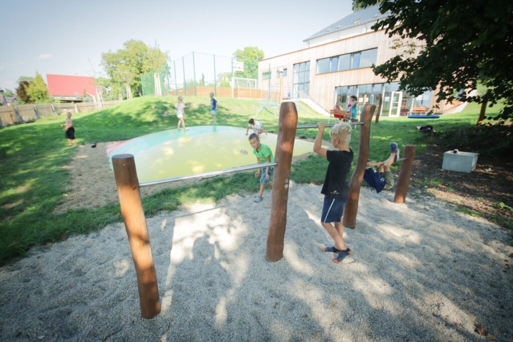 Hřiště na školní zahradě - ZŠ Mašov