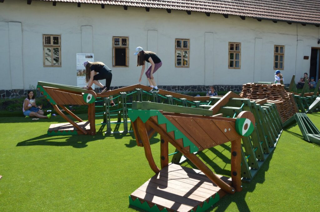 Nevšední prolézací sestava i fotogenické zátiší