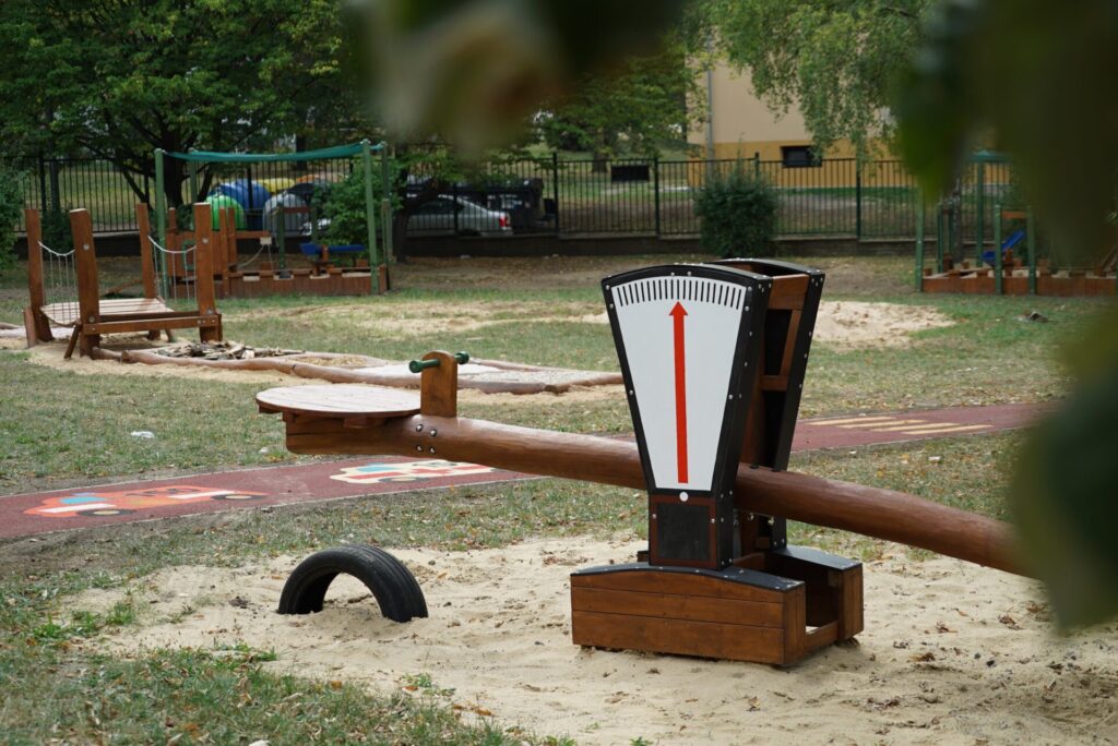 Dětské hřiště rozvíjí fantazii, smysly, fyzickou zdatnost i sociální schopnosti