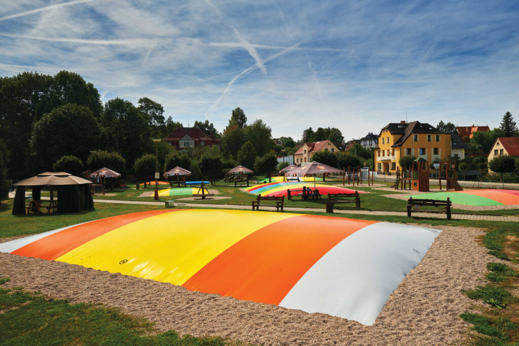 Veselé Jelly Trampolines